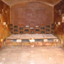 Back wall of kiln